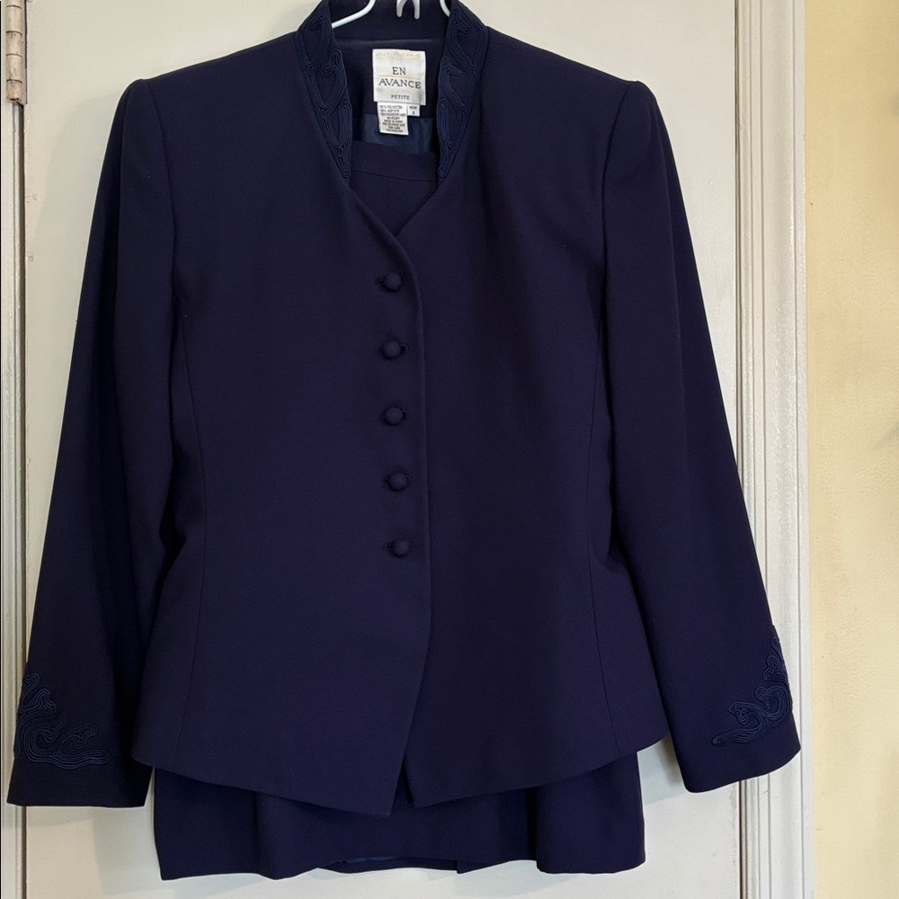 En Avance - Women’s Braid Decorated Suit